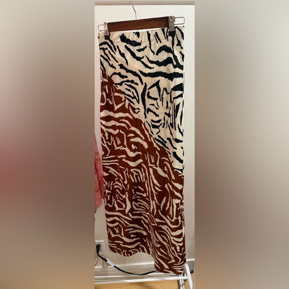 VRG GRL MIDI Animal print Skirt